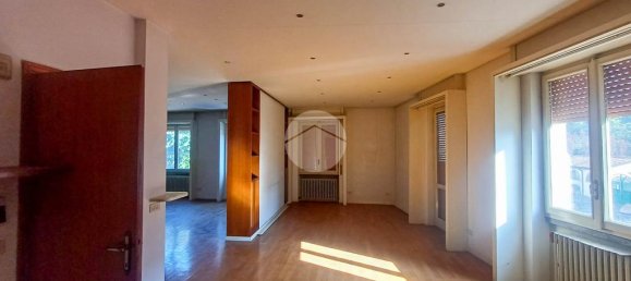 Escritório de 2 divisões em Caravaggio, Italy N.º 87271 12