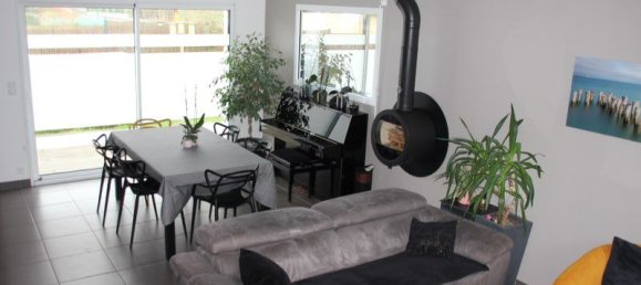 5 bedrooms House in La Ville-es-Nonais, France No. 324504 3