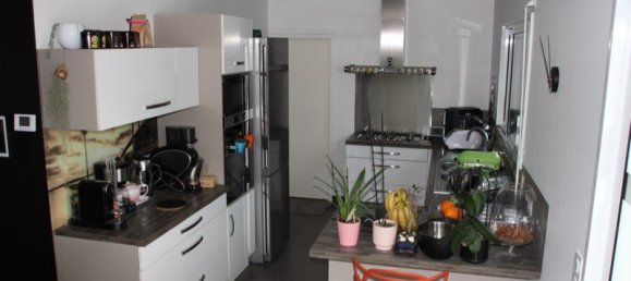 5 bedrooms House in La Ville-es-Nonais, France No. 324504 2