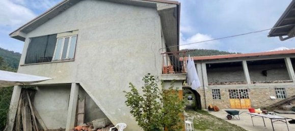 7 rooms House in Cortemilia, Italy No. 116458 9