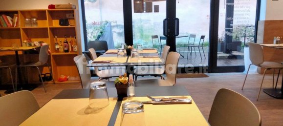 4غرفة عقار تجاري في Vicenza, Italy رقم 127468 27