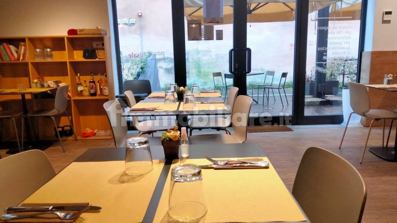 4غرفة عقار تجاري في Vicenza, Italy رقم 127468