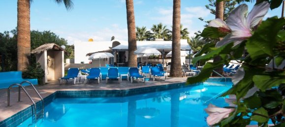 1411m² Townhouse in Hersonissos, Greece No. 3830 2