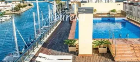 Apartamento de 2 dormitorios en Castelló d'Empúries, Spain No. 173219 11