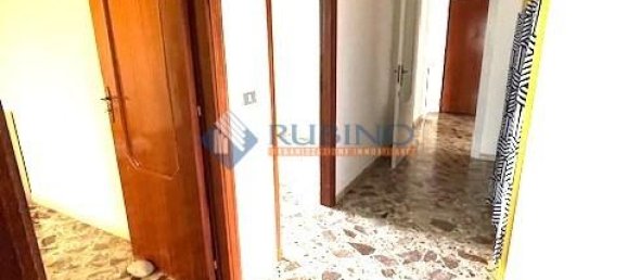 Apartamento de 5 divisões em Modugno, Italy N.º 134492 12