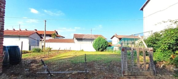 3 rooms Apartment in Caravino, Italy No. 113580 30