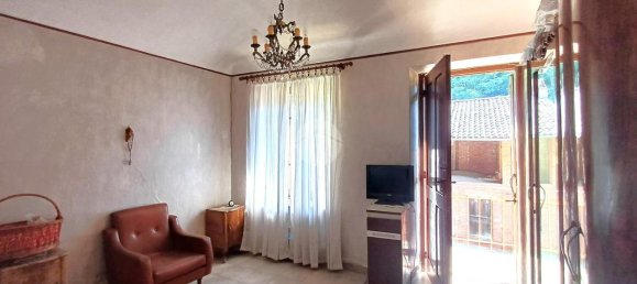 3 rooms Apartment in Caravino, Italy No. 113580 6