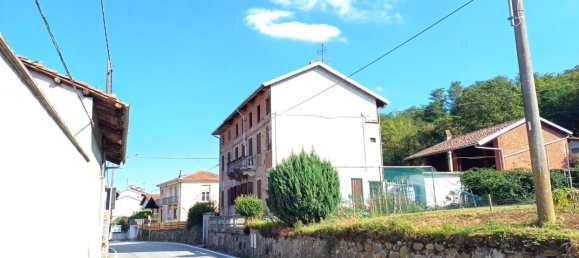 3 rooms Apartment in Caravino, Italy No. 113580 24