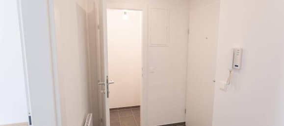 Квартира с 2 комнатами в Оттакринг, Австрия № 207481 4