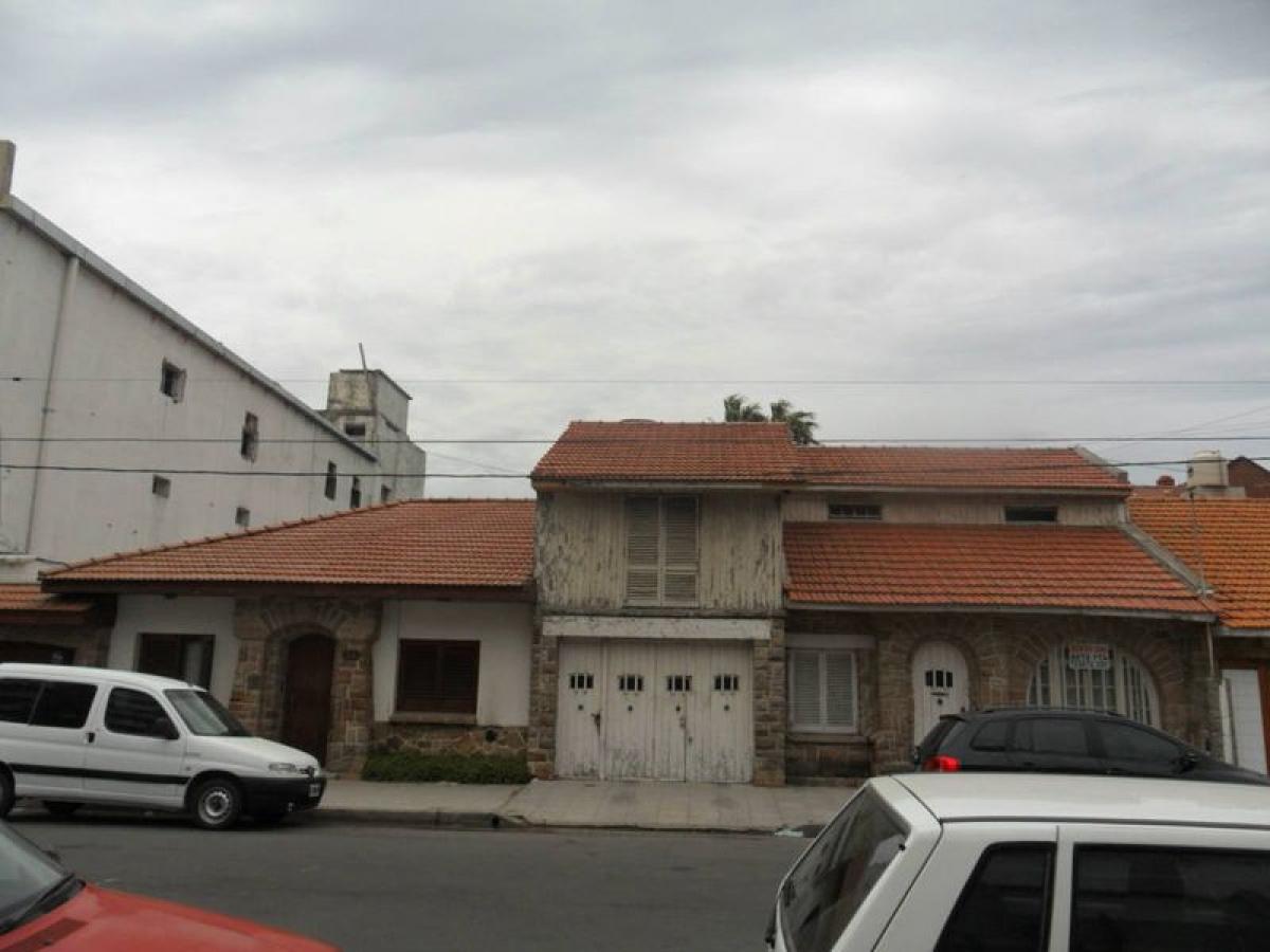 4 Schlafzimmer Haus in Mar del Plata, Argentina, Nr. 77929