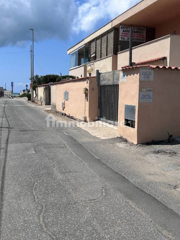 Apartamento de 1 dormitorio en Fiumicino, Italy No. 277226