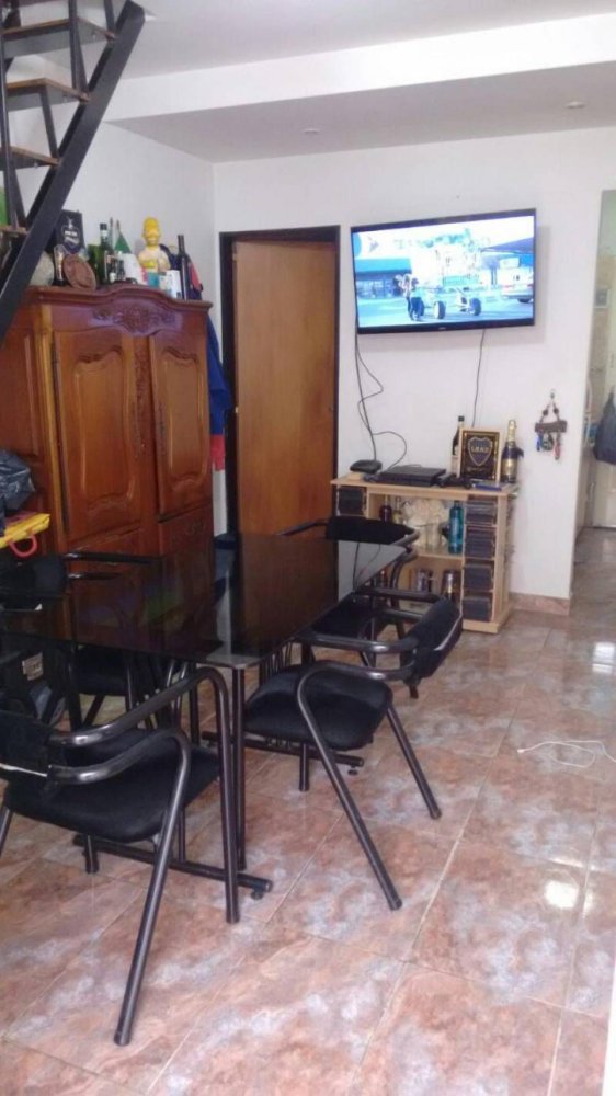 2 bedrooms House in Bermudez, Argentina No. 18305