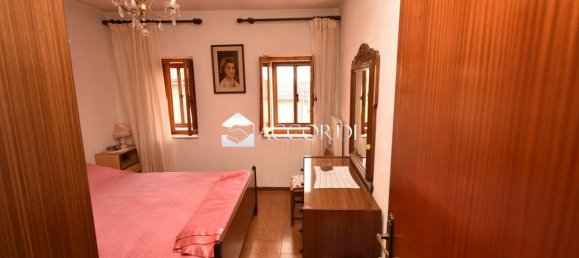 Вилла с 3 спальнями в Сармеде, Италия № 278277 8