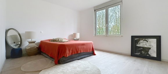 3 bedrooms House in La Madeleine, France No. 90815 3