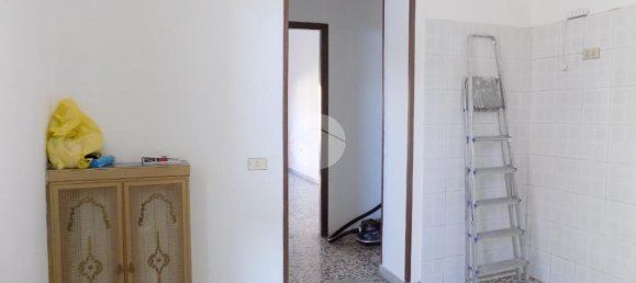 3-salle Appartement à Chivasso, Italy No. 3519 4