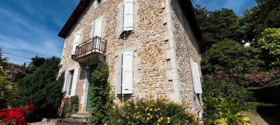 5 bedrooms House in Fumel, France No. 306672 4