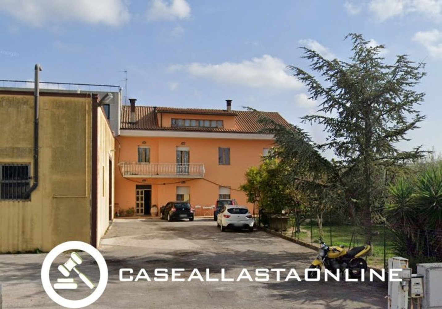 5 rooms Duplex in Montefano, Italy No. 284103