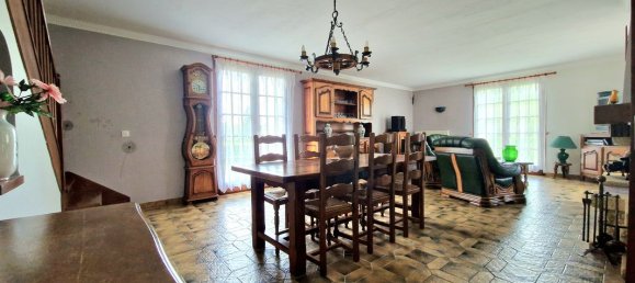 4 bedrooms House in Coulommiers, France No. 186072 11