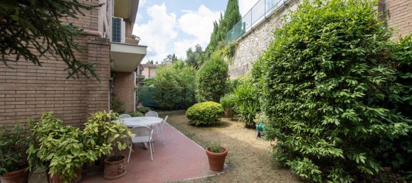 Apartamento de 4 dormitorios en Siena, Italy No. 264824 11