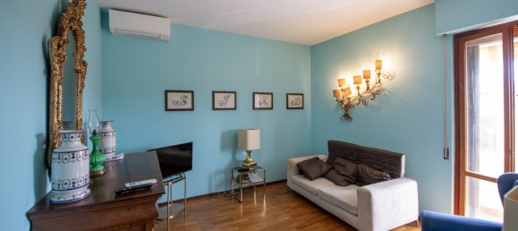 Apartamento de 4 dormitorios en Siena, Italy No. 264824 18