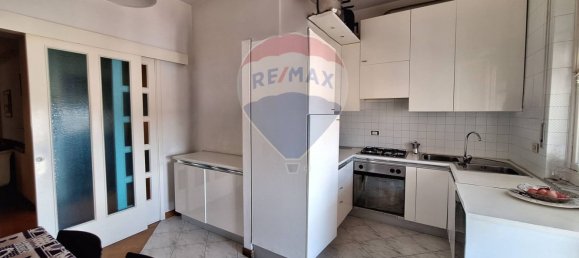 3 bedrooms Apartment in Montevarchi, Italy No. 265327 7