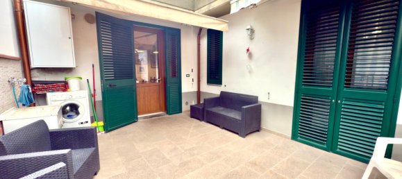 5-Zimmer Doppelhaus in Pistoia, Italy, Nr. 217379 25