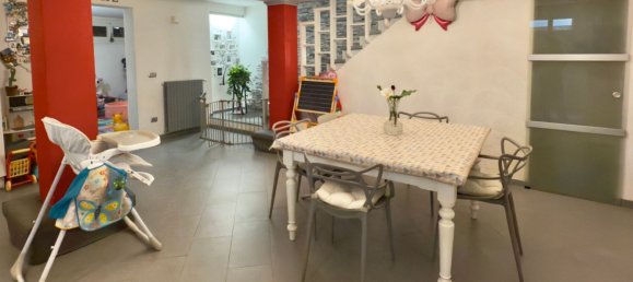 5-Zimmer Doppelhaus in Pistoia, Italy, Nr. 217379 34