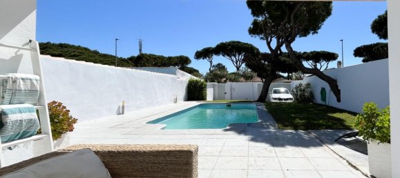 3 bedrooms House in La Barrosa, Spain No. 143513 6