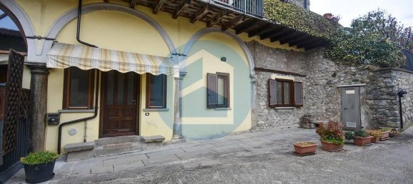 Квартира с 2 комнатами в Эндине Гаяно, Италия № 42233 10