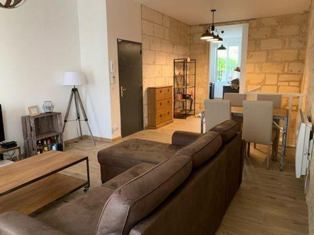 2 bedrooms Condo in Bordeaux, France No. 16180