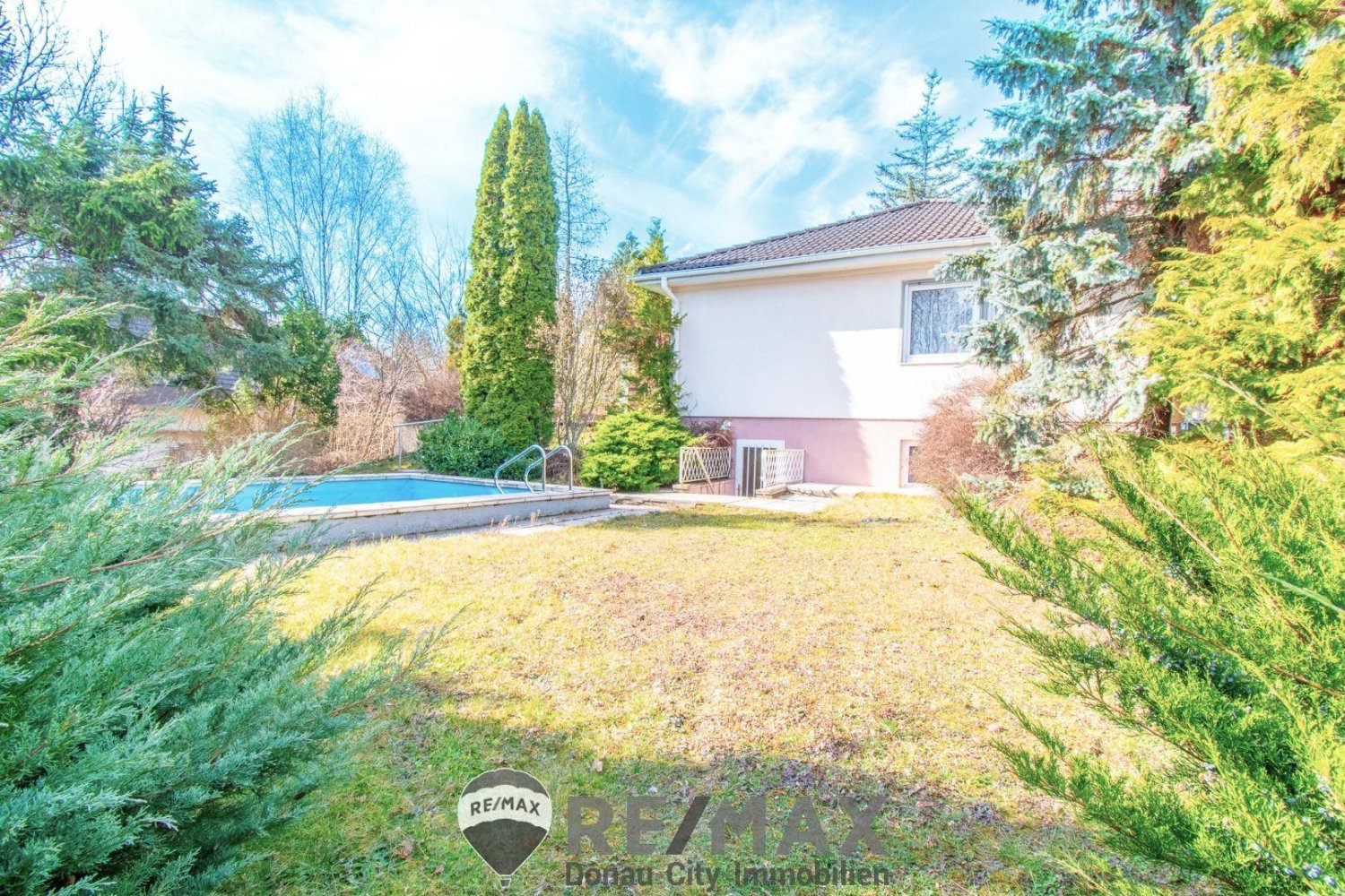 1000m² Land in Hinterbruhl, Austria No. 151838