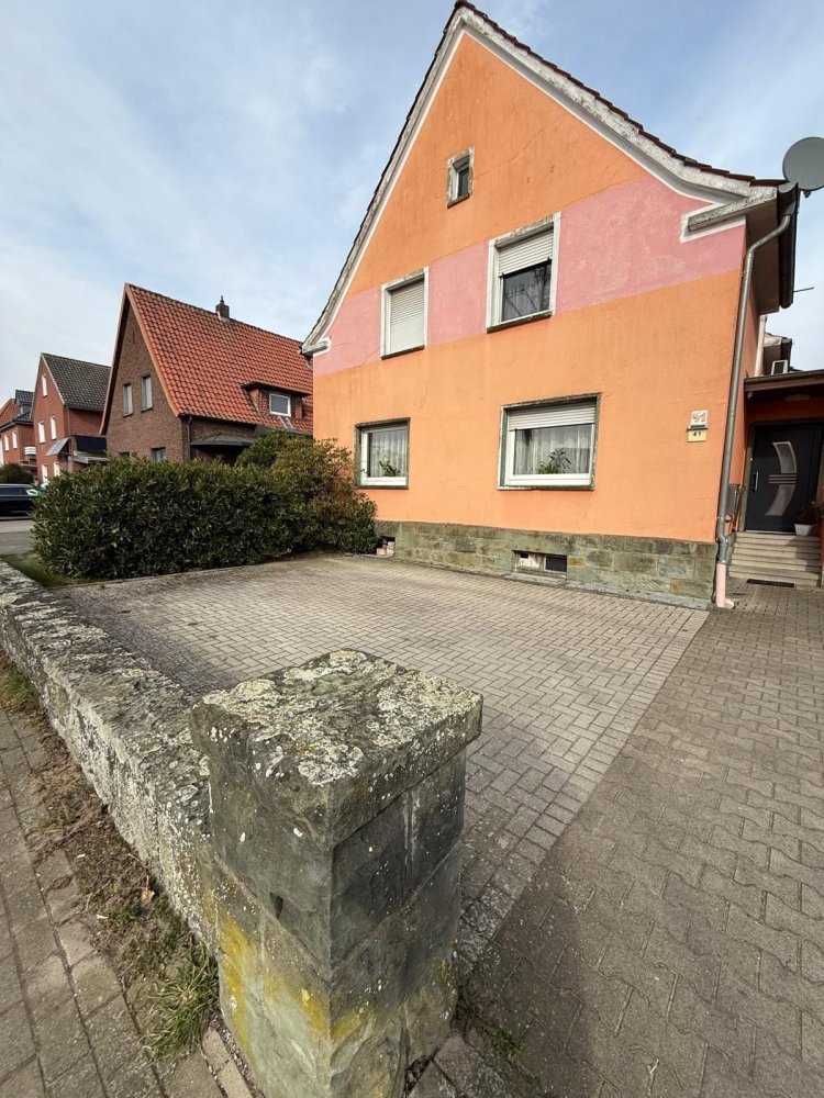 Moradia em banda de 8 divisões em Gutersloh, Germany N.º 184759