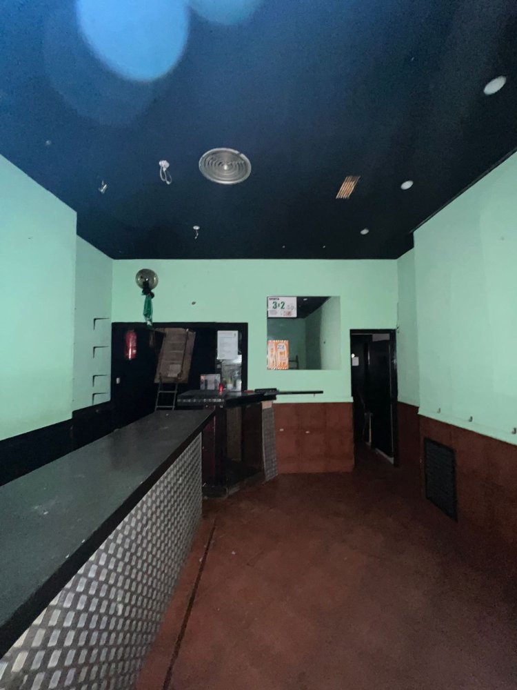 48m² Commercial property in Huesca, Spain No. 160024