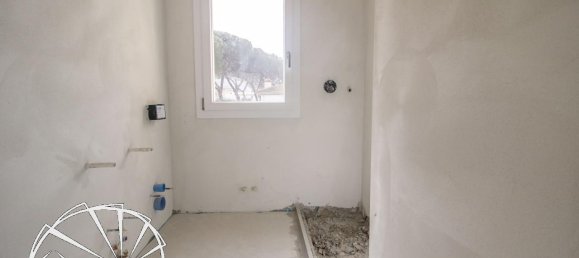 Apartamento de 3 habitaciónes en Vaiano, Italy No. 19586 14