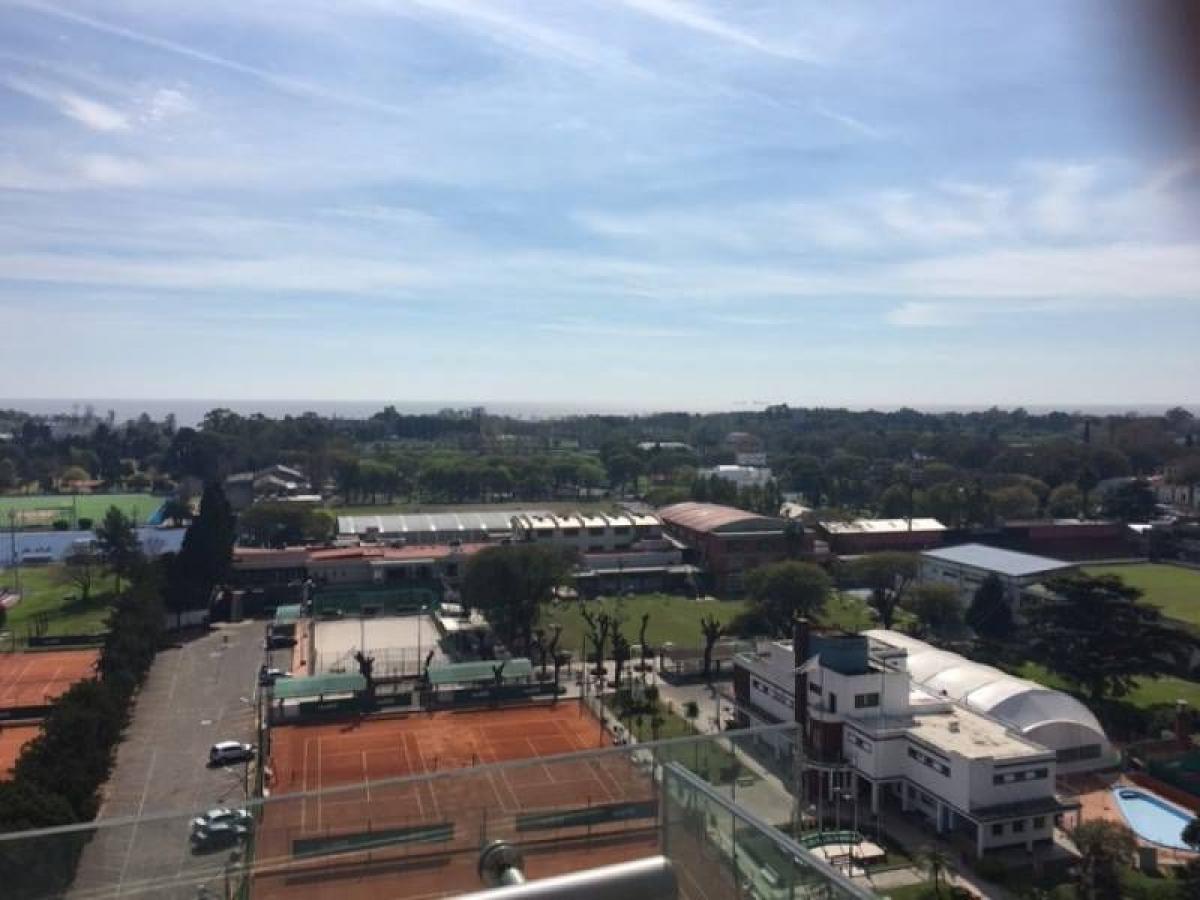 Studio in Buenos Aires, Argentina No. 93735