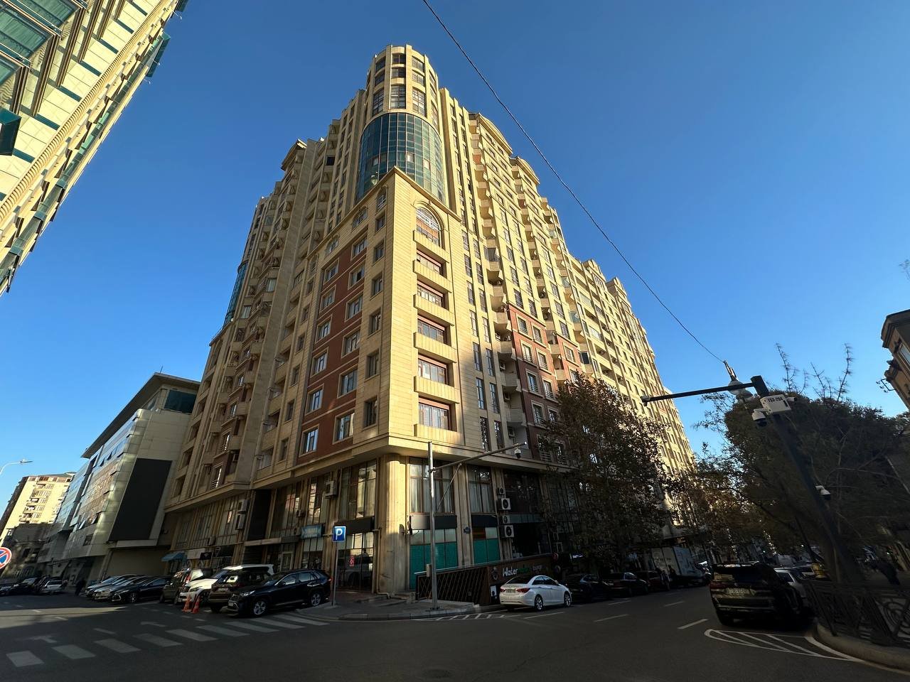 Apartamento T2 em Nasimi, Azerbaijan N.º 1889