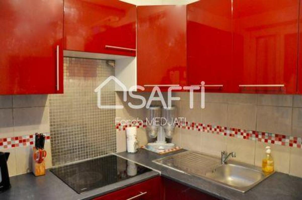 3 chambres Appartement à Nanterre, France No. 26612