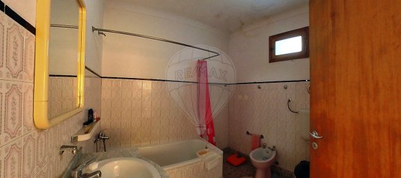 Дом с 5 спальнями в Tolosa, Португалия № 26160 16