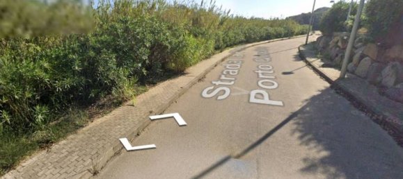 Propriété commerciale à Santa Teresa Gallura, Italy 2764m² No. 270848 3