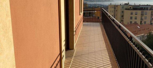 2 rooms Apartment in Sanremo, Italy No. 82276 9