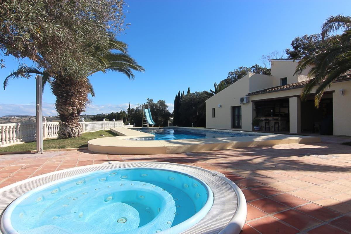 7 bedrooms Villa in Benissa, Spain No. 8531
