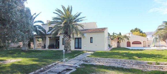 7 bedrooms Villa in Benissa, Spain No. 8531 2