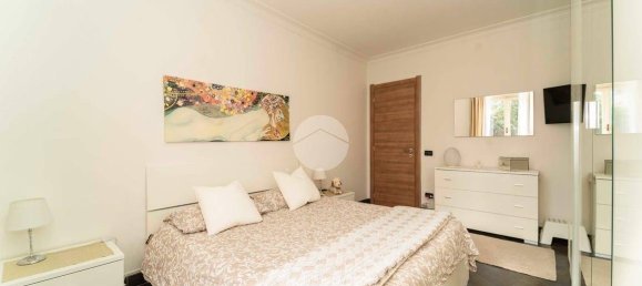 3 bedrooms Apartment in Rivoli, Italy No. 49853 25