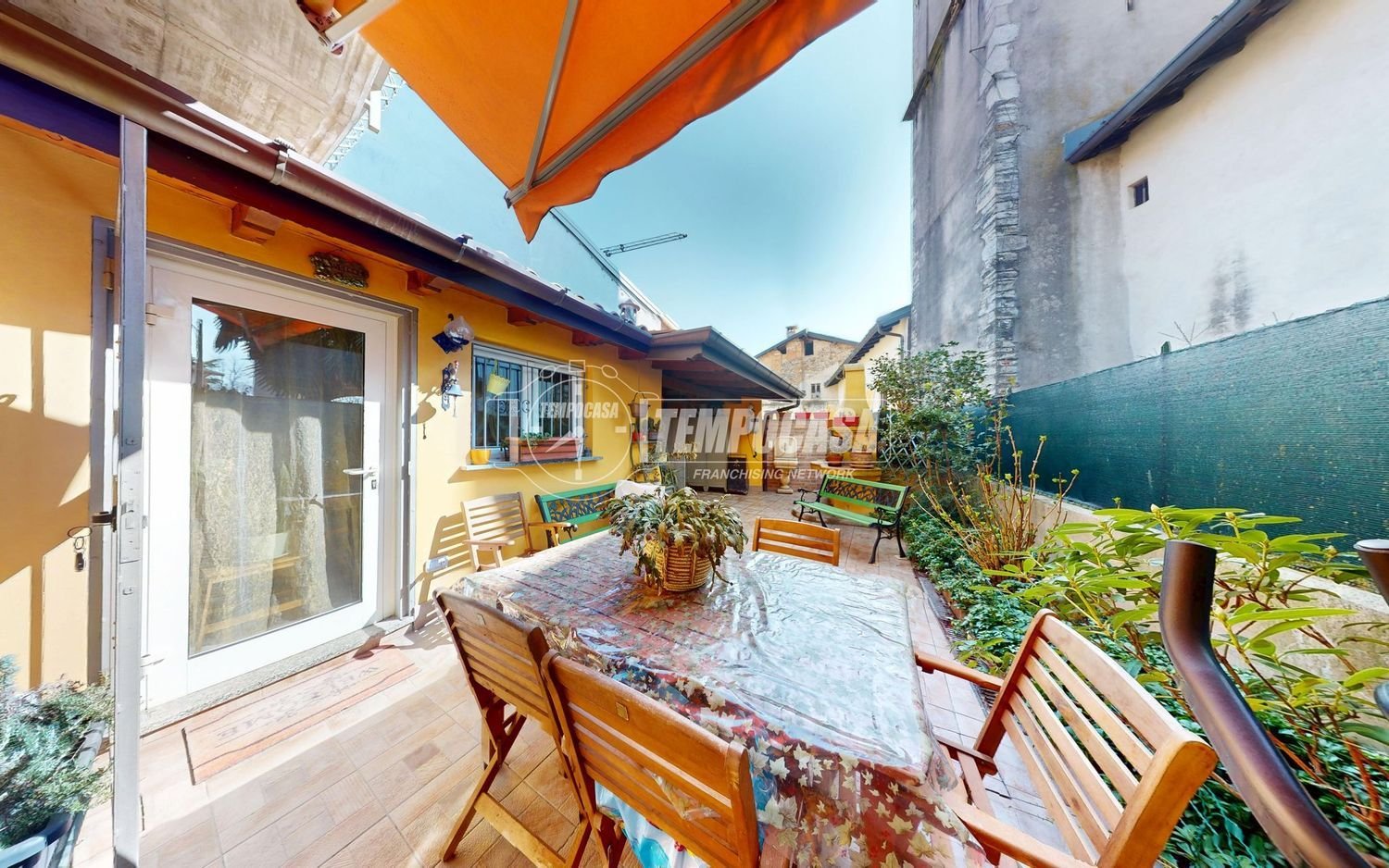 Casa de 4 divisões em Solbiate con Cagno, Italy N.º 153465