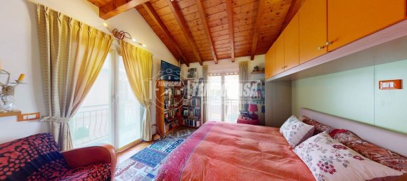 Casa de 4 divisões em Solbiate con Cagno, Italy N.º 153465 11