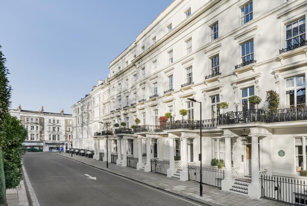 3 bedrooms Penthouse in London, United Kingdom No. 13168