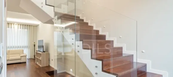 3 bedrooms House in Cascais, Portugal No. 109608 11