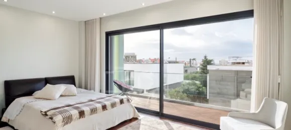 3 bedrooms House in Cascais, Portugal No. 109608 15