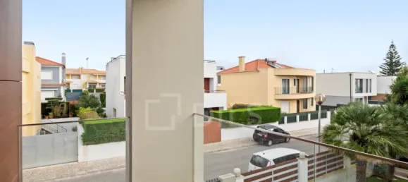 3 bedrooms House in Cascais, Portugal No. 109608 20