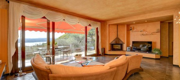 3 Schlafzimmer Villa in Gardone Riviera, Italy, Nr. 8014 19